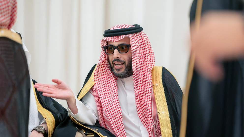 المستشار تركي ال الشيخ يحتفل بعقد قران شقيقته ويوجه رسالة مؤثرة لها