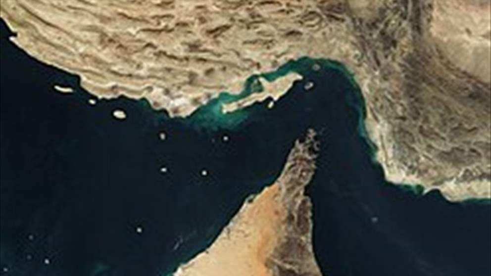 مع رسوم إيرانية ام لا.. كيف سيفتح هرمز؟
