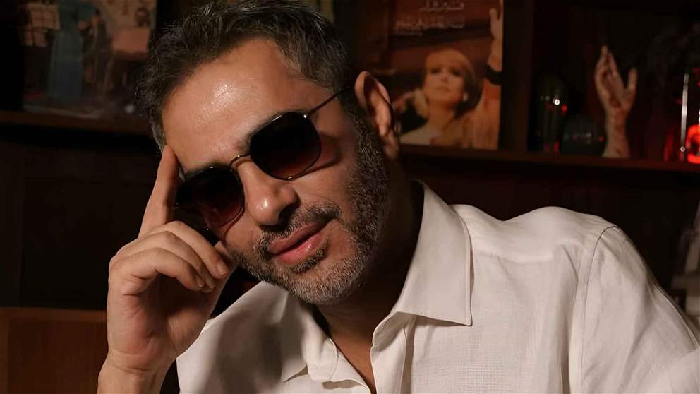 تأجيل محاكمة فضل شاكر أسبوعاً إضافياً بالتزامن مع تدهور وضعه الصحي