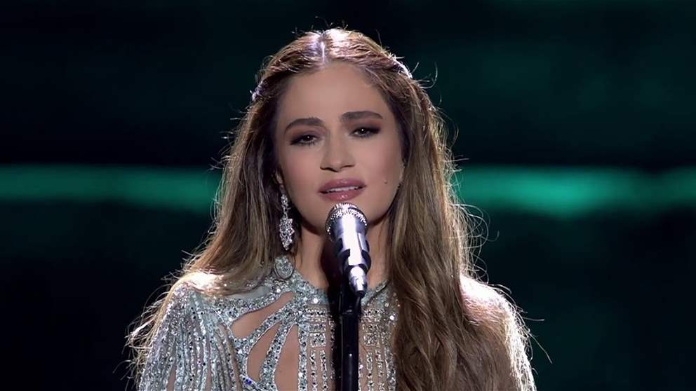 جوليا بطرس تكسر صمتها وتوجه رسالة مؤثرة لأهالي الجنوب 