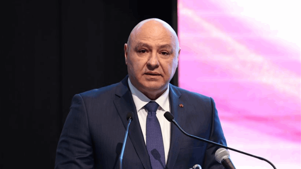 "هناك فريق خاضع للتأثير الايراني عليه".. مواقف جديدة للرئيس عون 