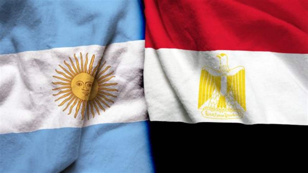 قبل المواجهة بين مصر والأرجنتين.. نجوم الفن يشعلون حماس الفراعنة