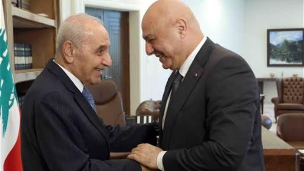 قبيل مغادرته إلى واشنطن.. ماذا دار بين عون وبري؟