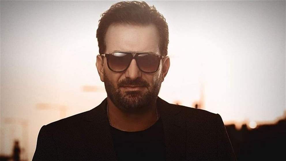 تمزيق صور محمد إسكندر في يبرود يثير الجدل قبل حفله في وادي النصارى