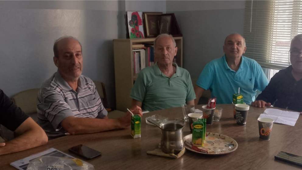 نقابة عمال الدهان والديكور تدعو إلى تصحيح الأجور وربطها بغلاء المعيشة