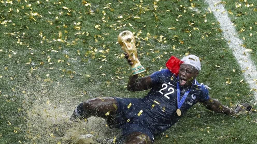 ميندي يبيع كأس العالم