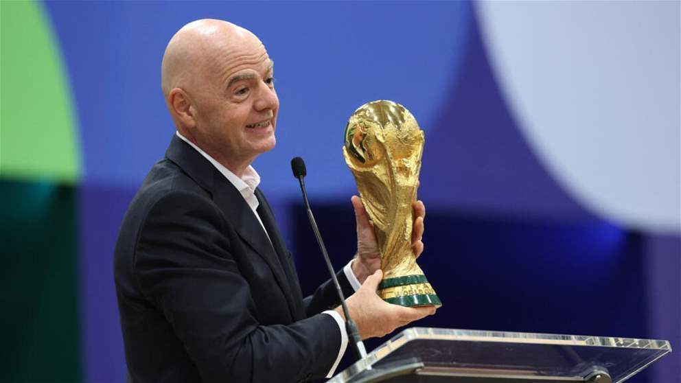 هل استنجد انفانتينو بـ ترامب؟ 