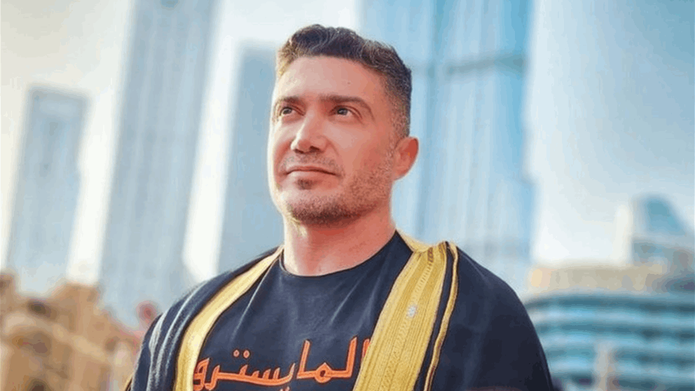 حشود كبيرة وإغلاق للطرقات خلال استقبال صانع المحتوى اللبناني المايسترو في دمشق