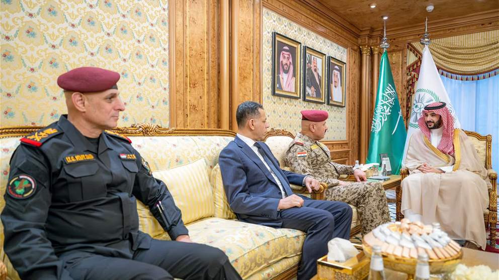 ‏وزير الدفاع السعودي خلال لقائه قائد القوات المسلحة العراقية: سيبقى العراق جارا عزيزا علينا تربطنا مع حكومته وشعبه روابط الأخوة والتضامن