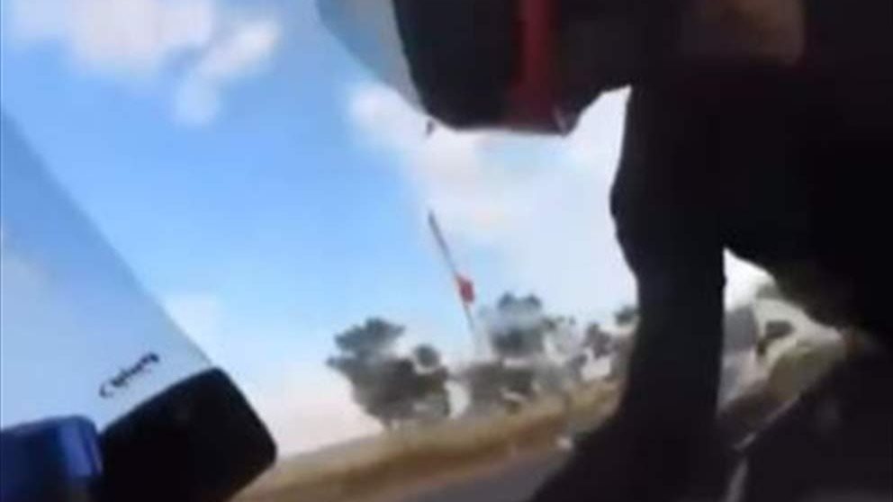 وثّق حادثه بنفسه.. لحظات مروّعة (شاهد الفيديو) 