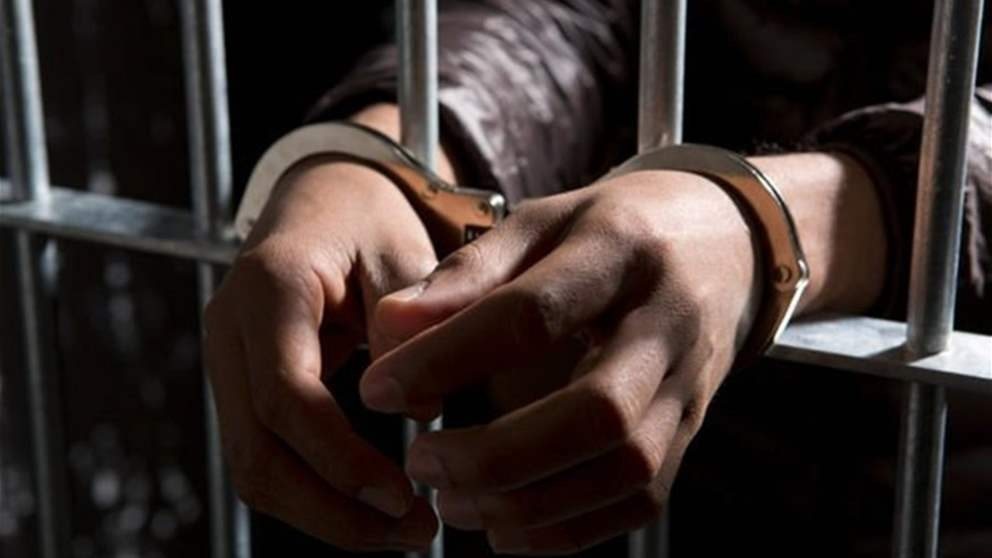 "بابٌ آخر" لإتمام السرقة.. حيلة توقع محال المجوهرات في الفخ