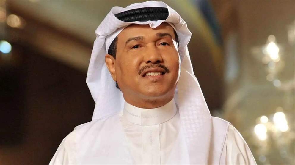 محمد عبده يقدم واجب العزاء لأسرة رفيق دربه الراحل عمر شلاح البركاتي