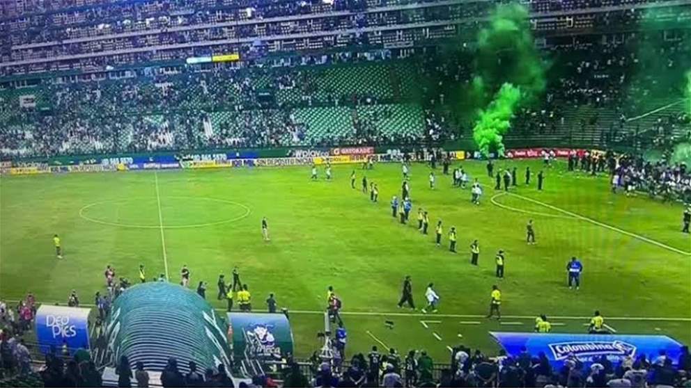 فيديو - عراك واقتحام ملعب في كولومبيا