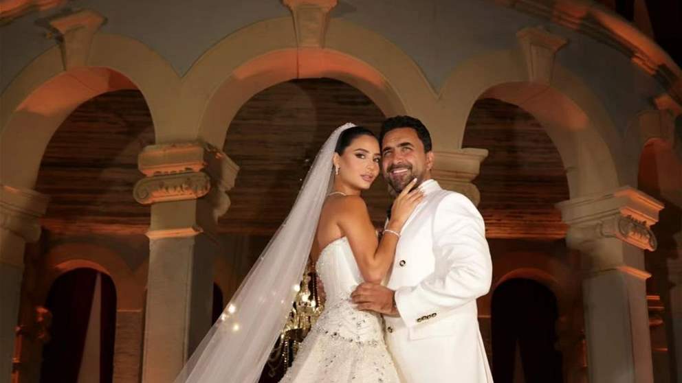 ملحم زين وهادي خليل يشــ ــعلان أجواء زفاف نادر الأتات بالغناء