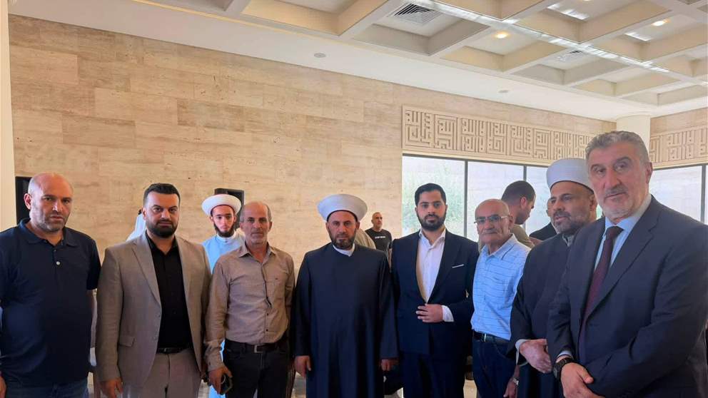 وفد إعلاميي البقاع يعزّي المفتي الغزاوي بوفاة والده