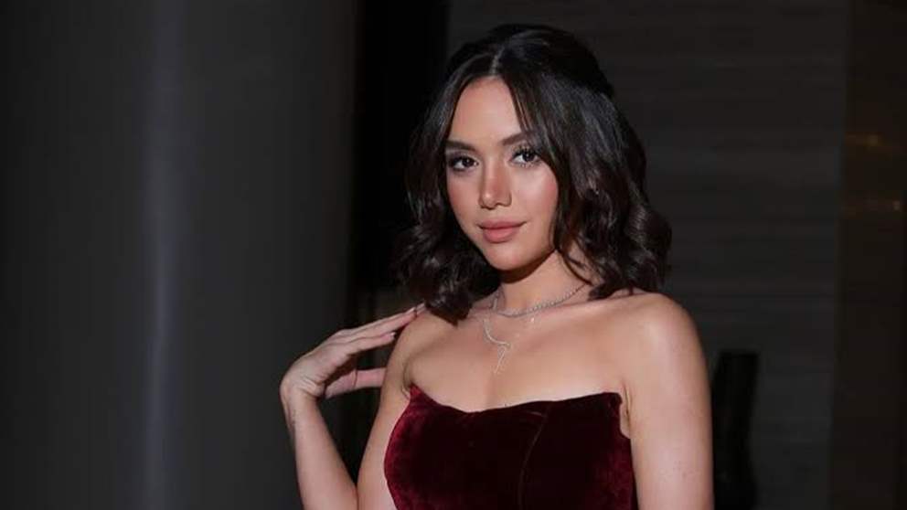 حبس شقيق رنا رئيس عاماً مع الشغل بتهمة حيازة الممنوعات وسـ ـلاح أبيض