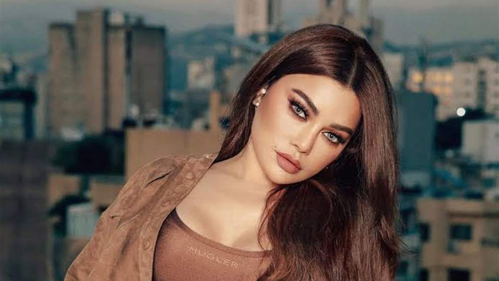 هيفاء وهبي تتألق في أحدث حفلاتها بالساحل الشمالي.. رقص وتفاعل كبير من الجمهور