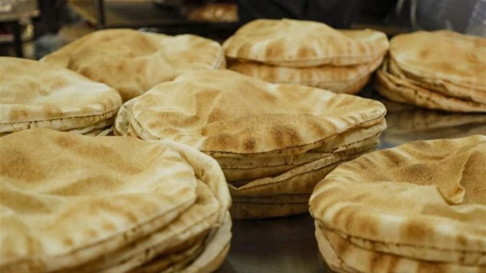 "ربطة الخبز" أمام زيادة جديدة.. والأفران تحذّر!