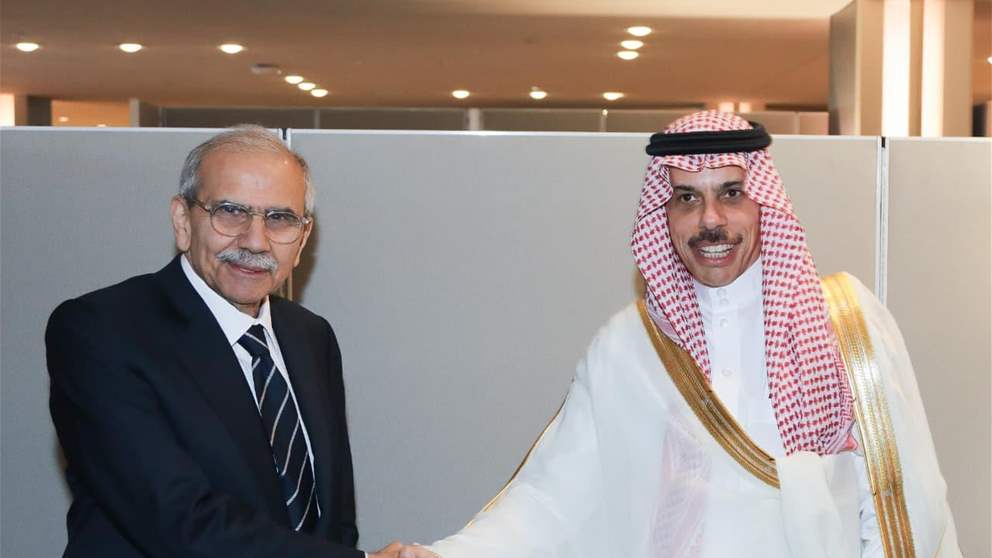 سلام يلتقي وزير الخارجية السعودي في نيويورك (شاهد الفيديو) 
