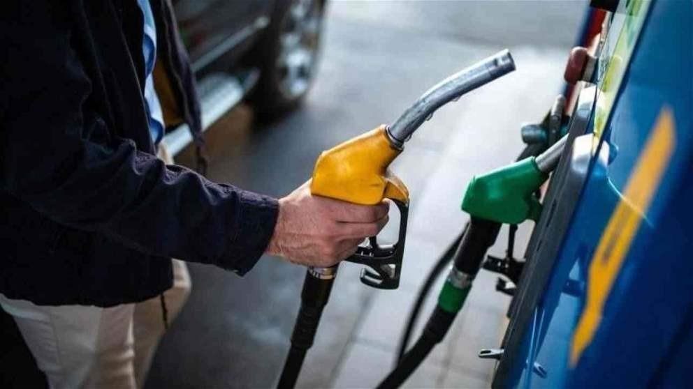 إلغاء الضريبة على البنزين ورفع بدل النقل.. في صدارة جلسة الحكومة اليوم