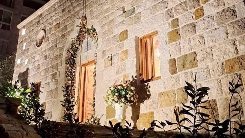 تدشين كنيسة القديسة رفقا في إهدن وتكريس مذبحها تخليدًا لذكرى المحامي توفيق معوّض