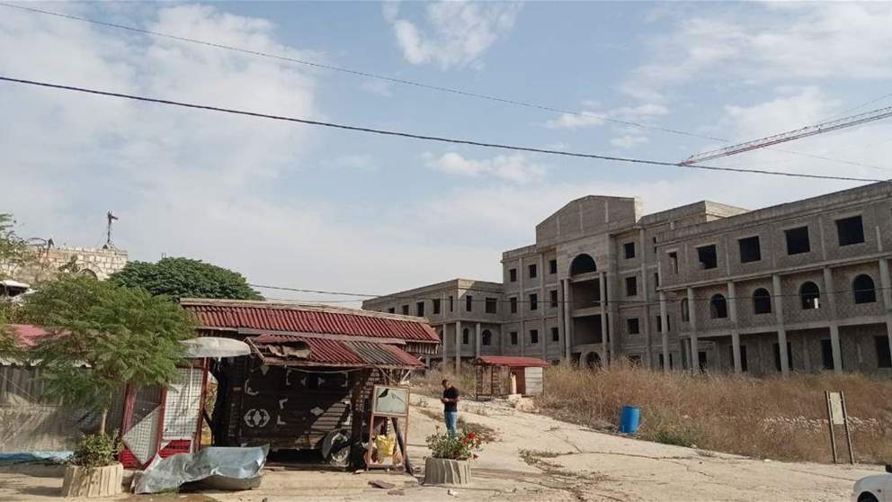 مراسل الجديد: مسيّرة إسرائيلية استهدفت كوخاً مقفلاً على طريق الجامعات من دون إصابات
