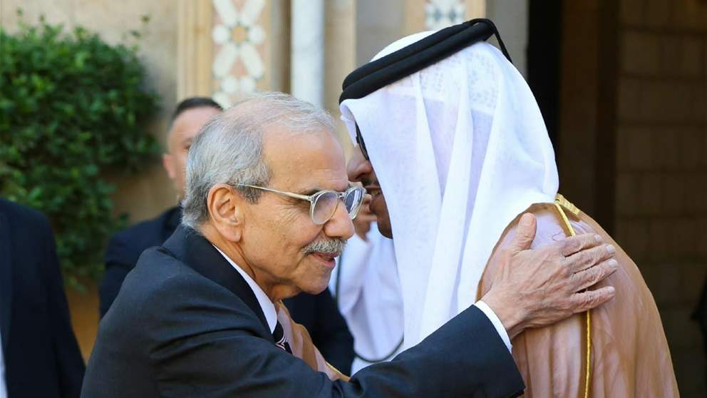 استقبال رسمي لرئيس الوزراء القطري في السراي الكبير (فيديو)