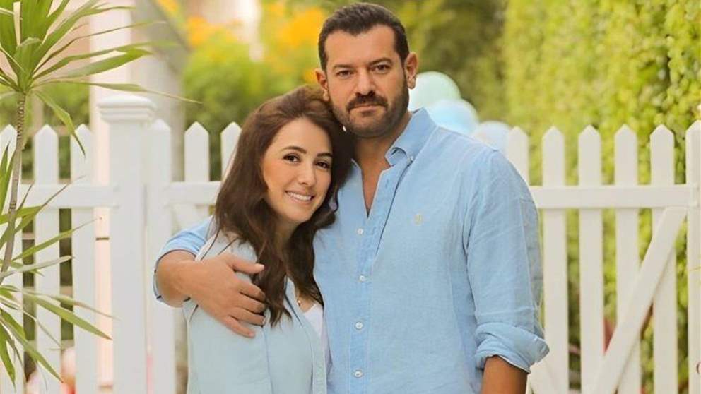 عمرو يوسف يتغزّل بـ كندة علوش في مهرجان الجونة والأخيرة تفاجئه بردّ طريف