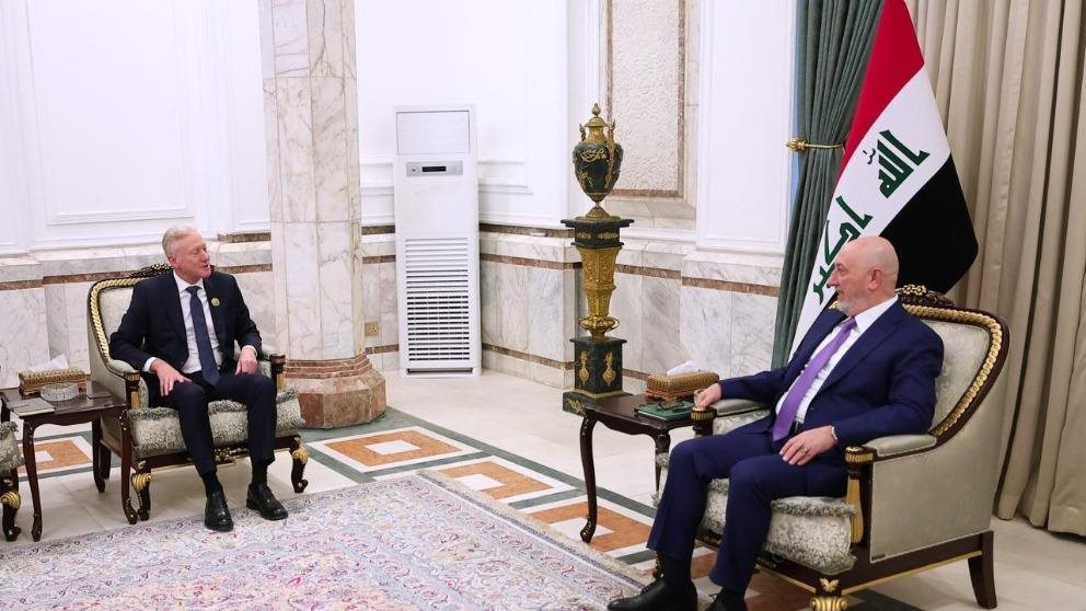 رجي يلتقي الرئيس العراقي: دعم متبادل لحصر السلاح بيد الدولة وبحث في إعادة تفعيل أنبوب النفط كركوك – طرابلس