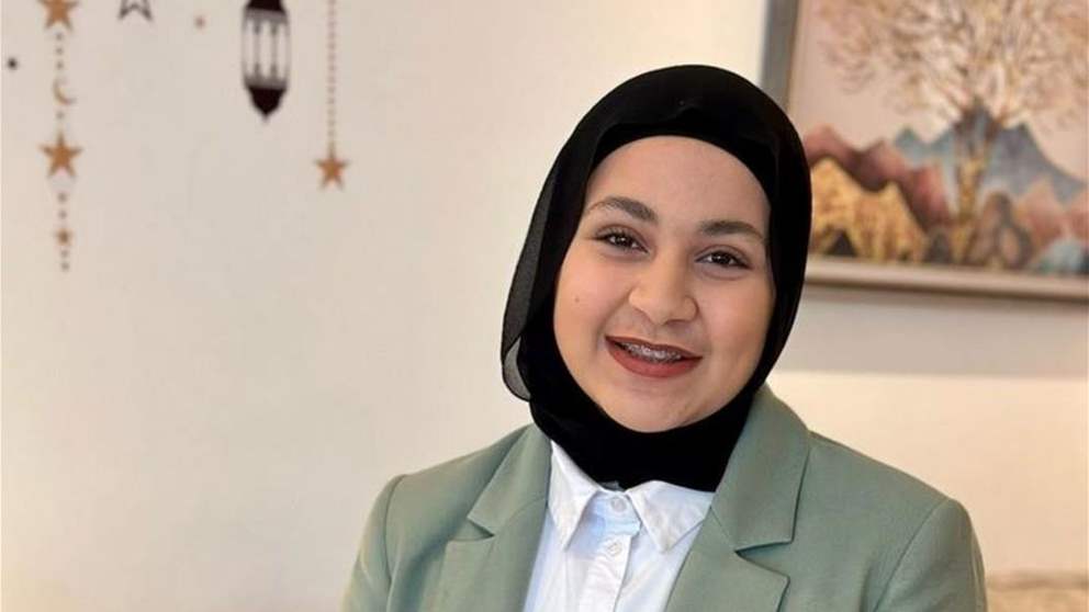 وعكة صحية تُدخل نجمة " طيور الجنة " جنى مقداد الى المستشفى ..ظهرت متعبة على سرير المرض وطلبت الدعاء 
