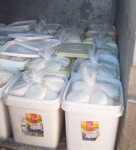 في البقاع.. الجيش يضبط شحنة من الجبنة الفاسدة