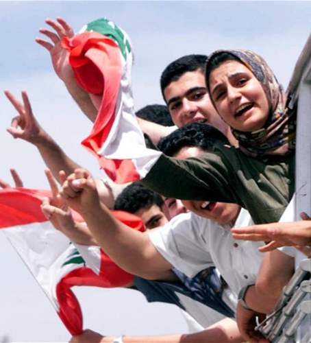 أي عيد وأي تحرير فيما الجنوب تحت النار والتهجير؟ (تقرير)