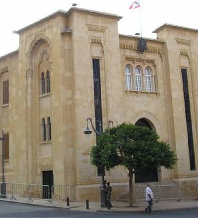 الجلسة التشريعية تستأنف أعمالها لليوم الثاني.. التفاصيل مع مراسلة الجديد