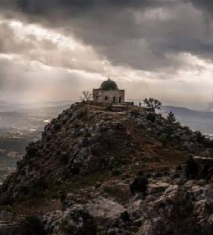 3 أسقف لـ "علي الطاهر".. ونتنياهو يخشى تساقط الصواريخ! 