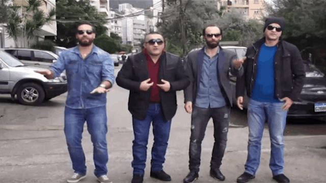 الفيديو الكامل